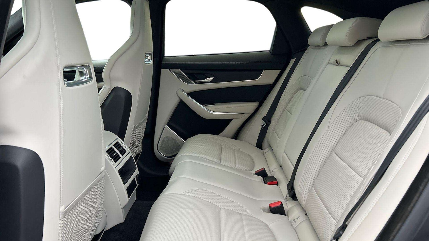 Used Jaguar F-Pace 2024 for sale - 76804814: Photo 4