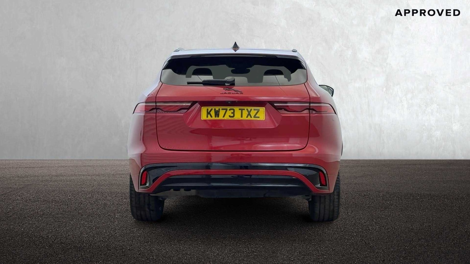 Used Jaguar F-Pace 2023 for sale - 76460029: Photo 6