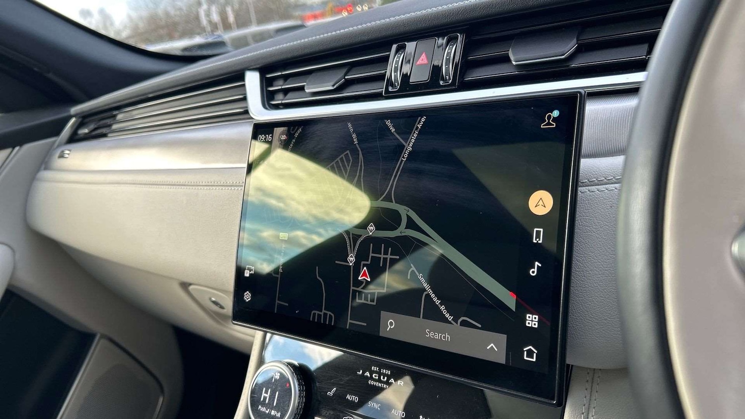 Used Jaguar F-Pace 2023 for sale - 77123295: Photo 11