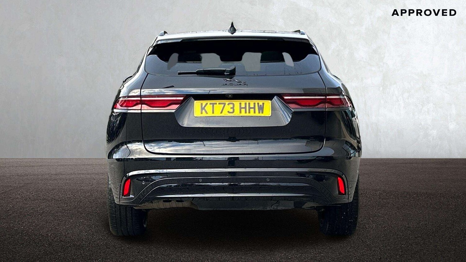 Used Jaguar F-Pace 2023 for sale - 77123295: Photo 6