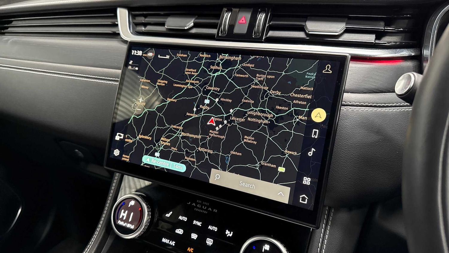 Used Jaguar F-Pace 2023 for sale - 76460240: Photo 11