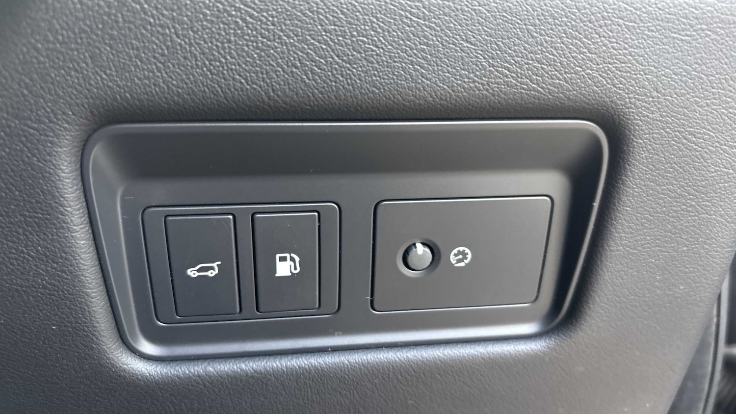 Used Jaguar F-Pace 2023 for sale - 76460240: Photo 24