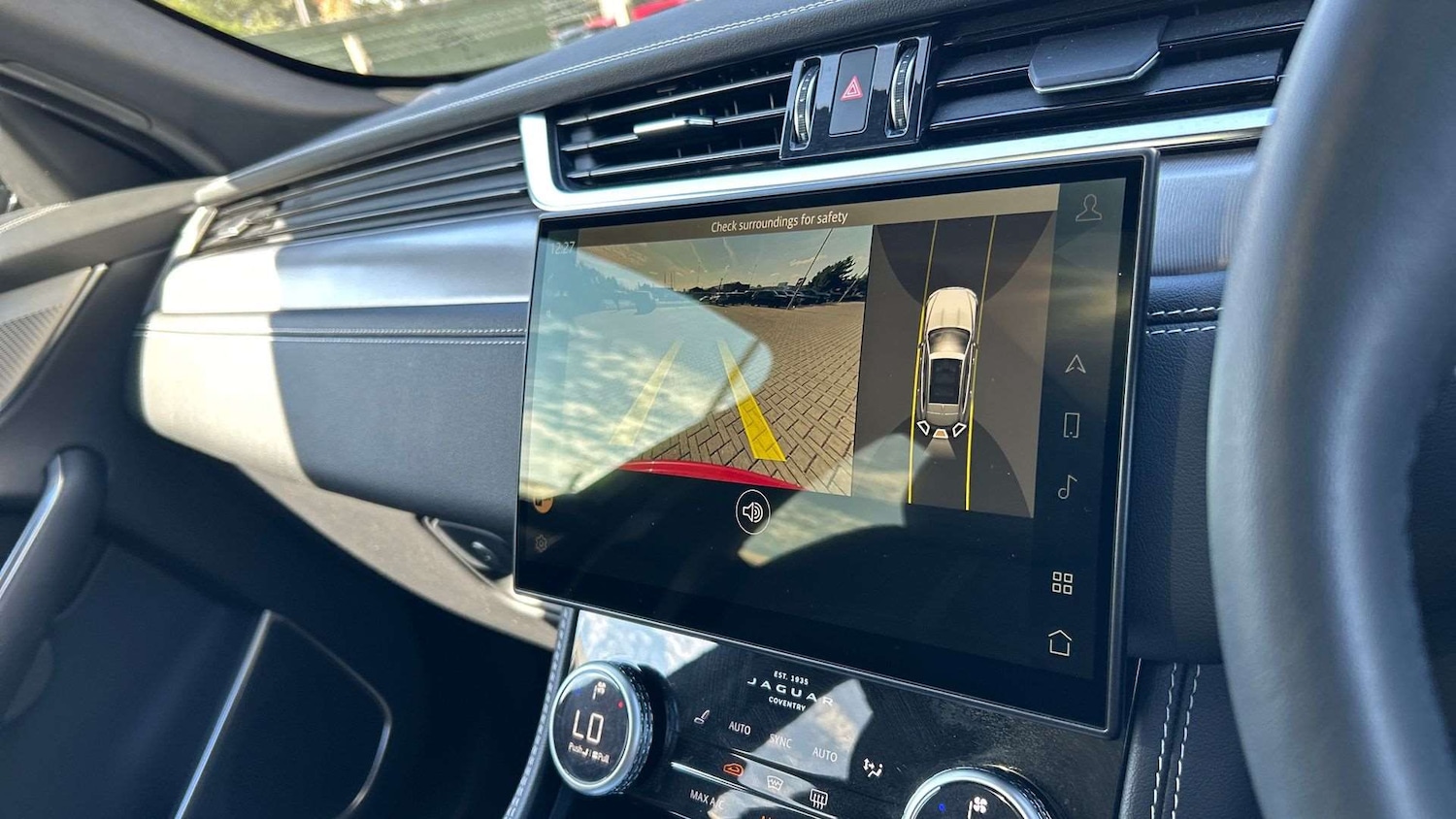 Used Jaguar F-Pace 2023 for sale - 76460513: Photo 12