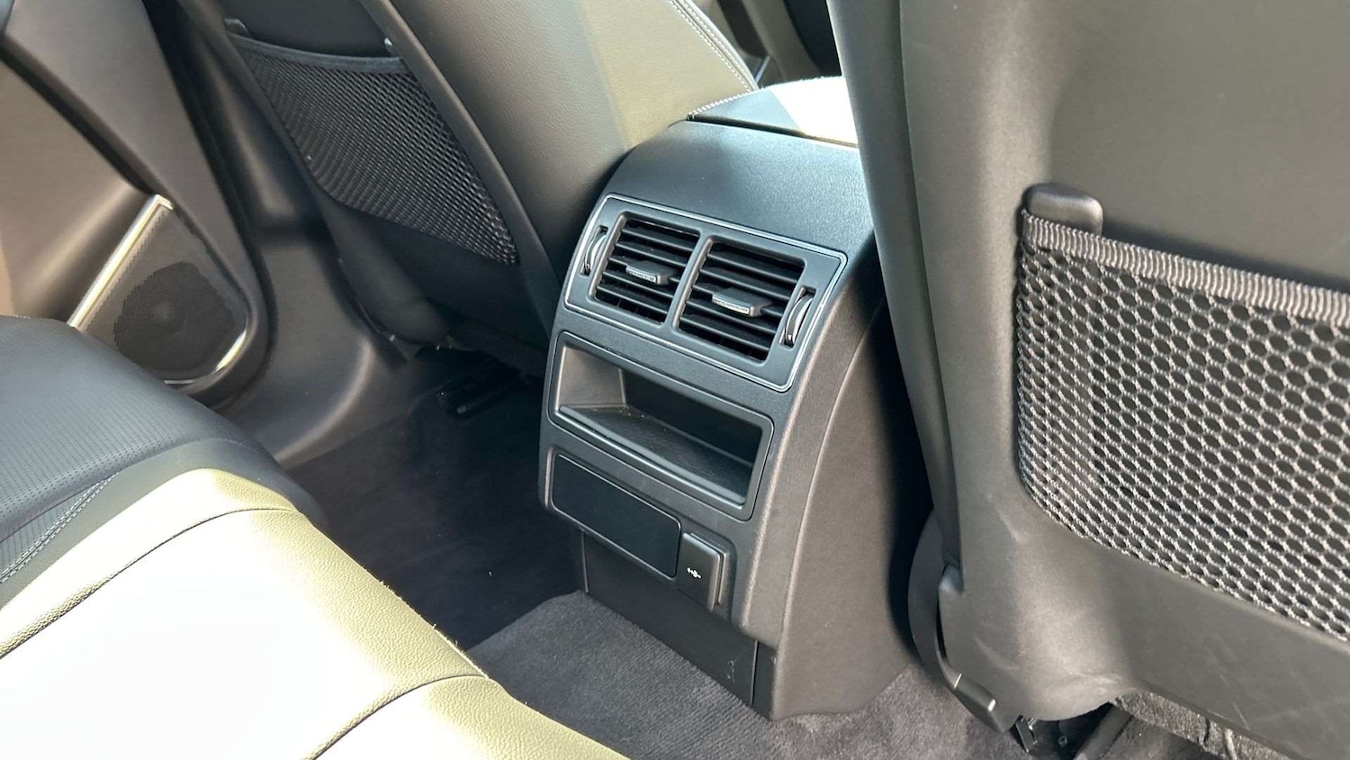 Used Jaguar F-Pace 2023 for sale - 76460513: Photo 18