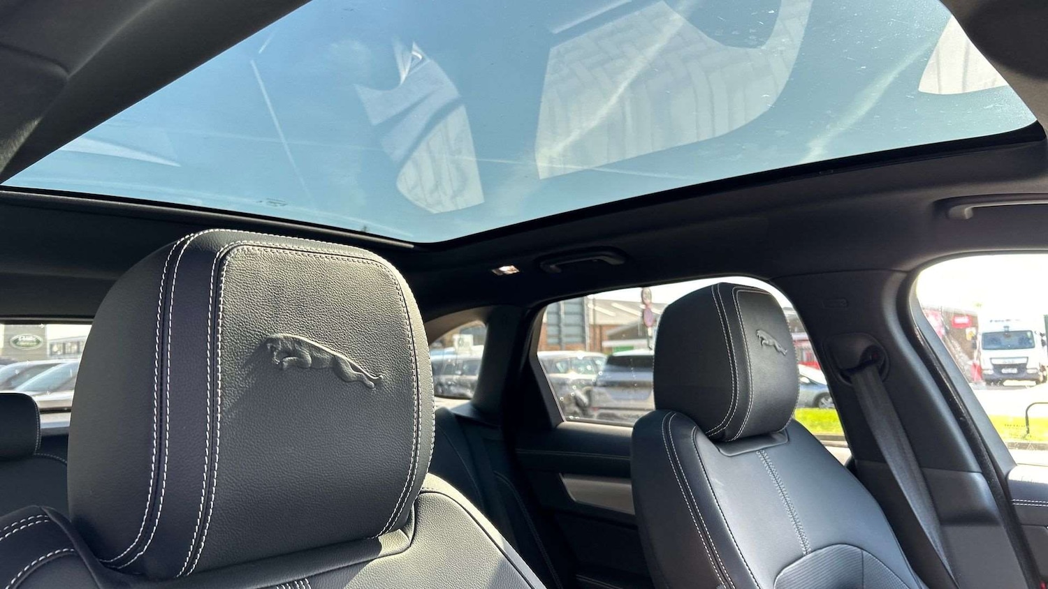 Used Jaguar F-Pace 2023 for sale - 76460513: Photo 22