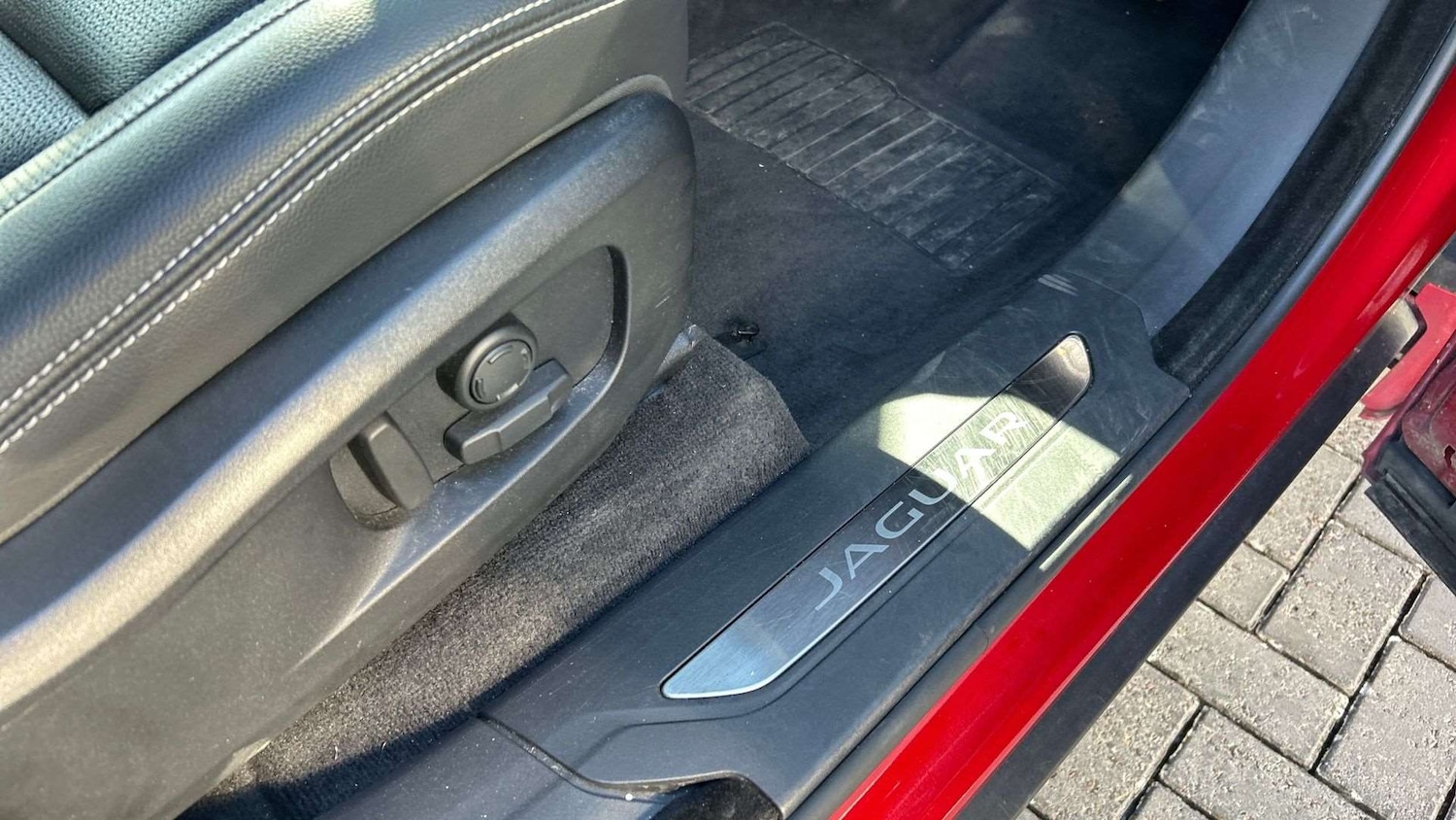 Used Jaguar F-Pace 2023 for sale - 76460513: Photo 23