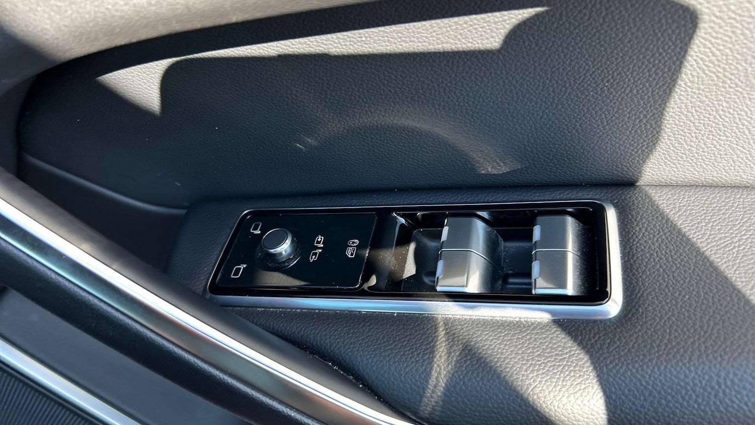 Used Jaguar F-Pace 2023 for sale - 76460513: Photo 31