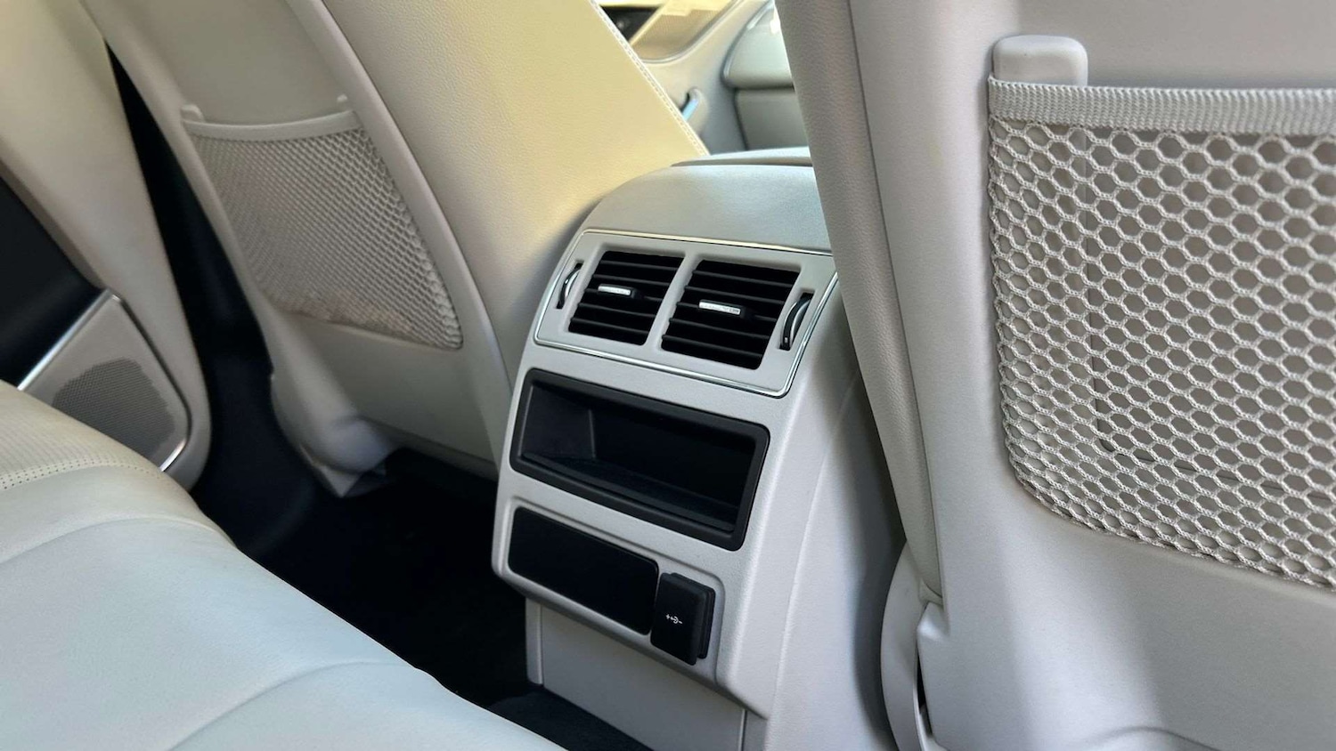 Used Jaguar F-Pace 2023 for sale - 76916195: Photo 18