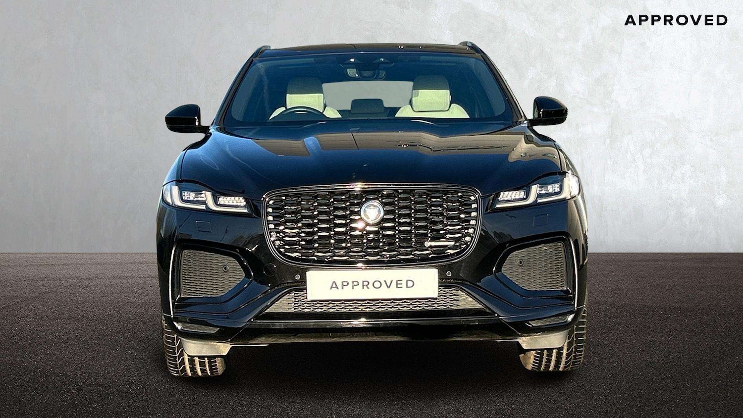 Used Jaguar F-Pace 2023 for sale - 76916195: Photo 7