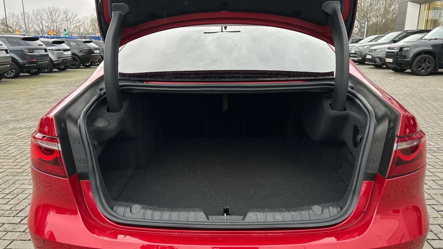 Used Jaguar XF 2024 for sale - 76875843: Photo 10