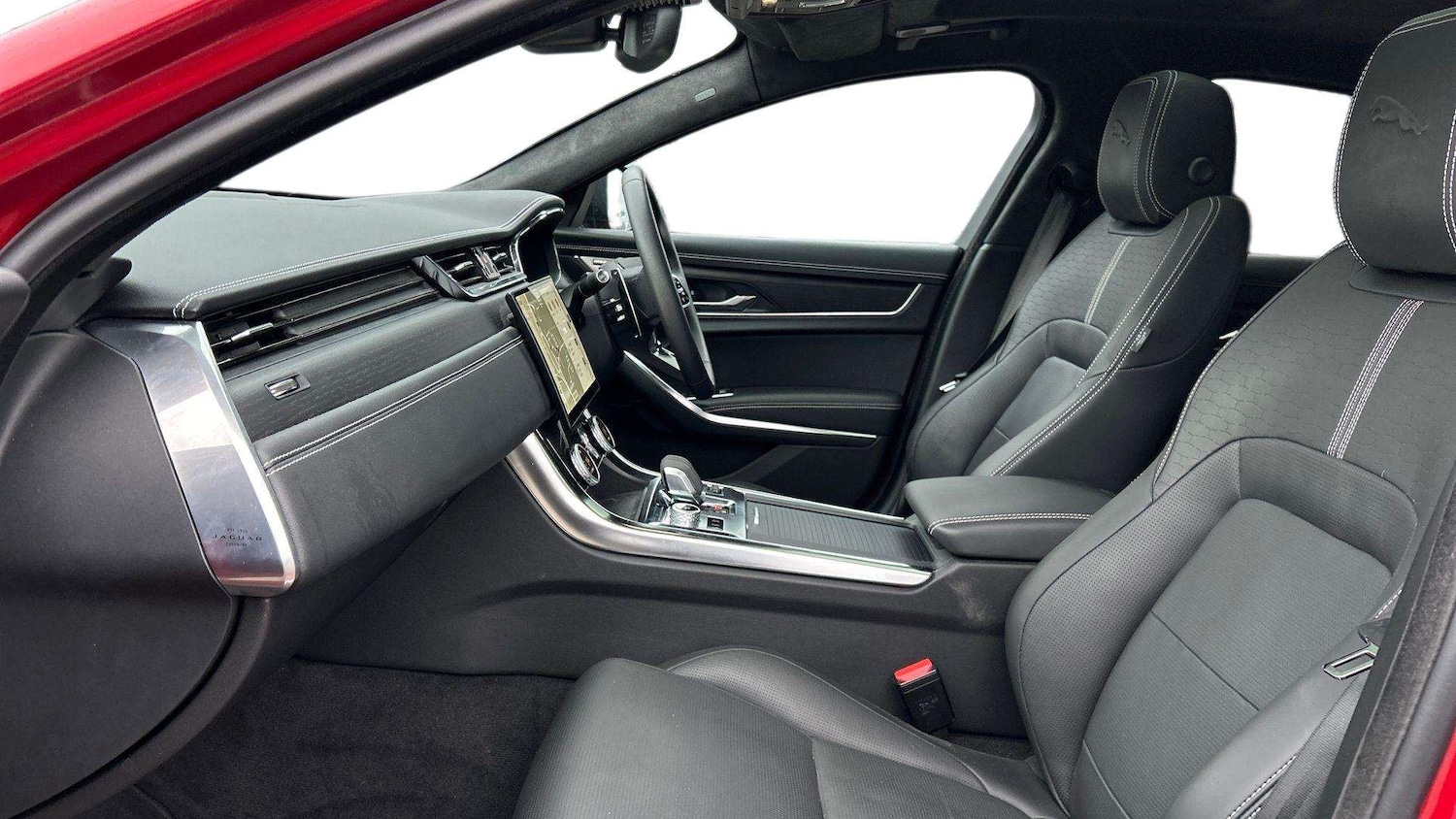 Used Jaguar XF 2024 for sale - 76875843: Photo 3