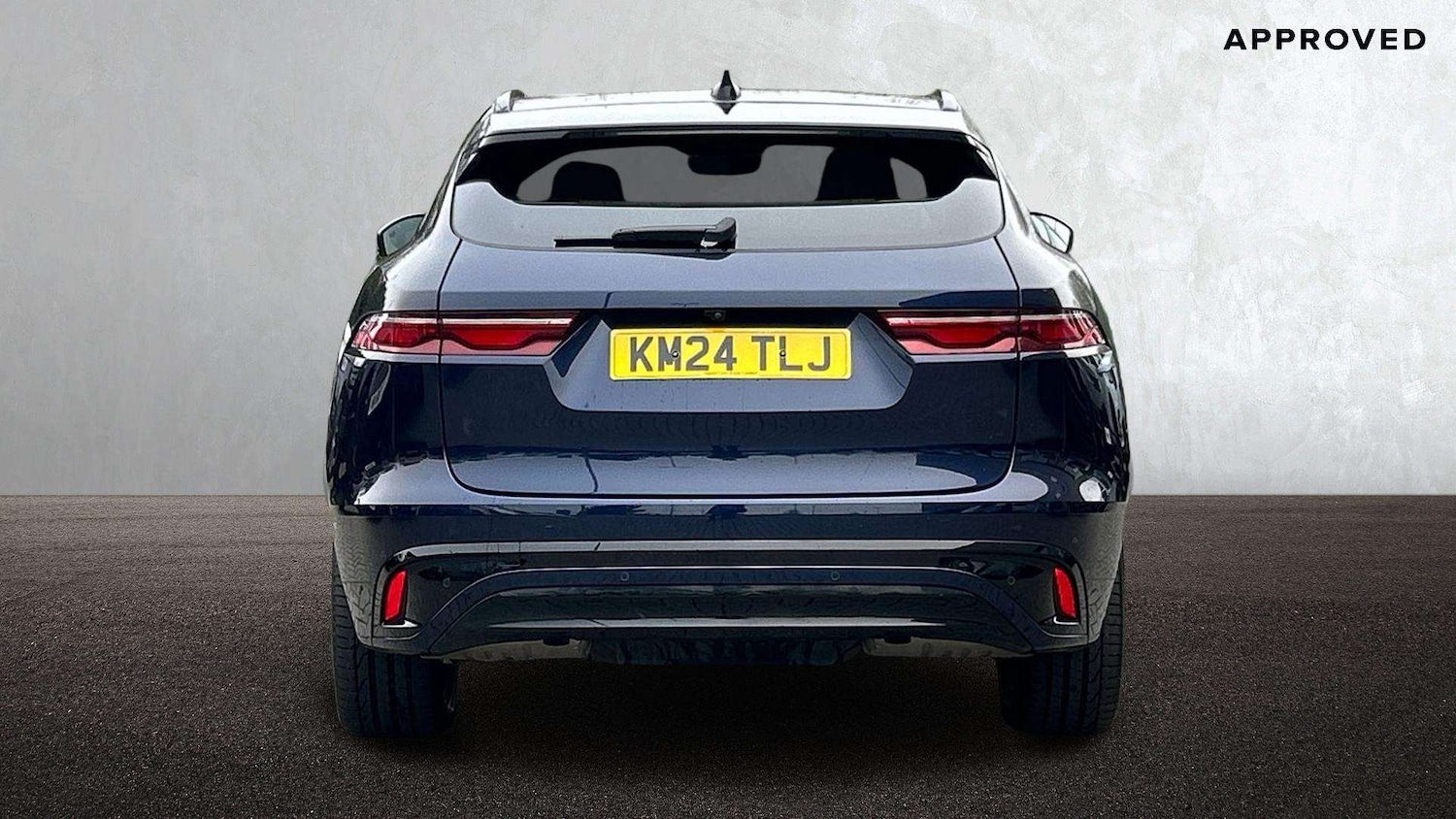 Used Jaguar F-Pace 2024 for sale - 77772312: Photo 6