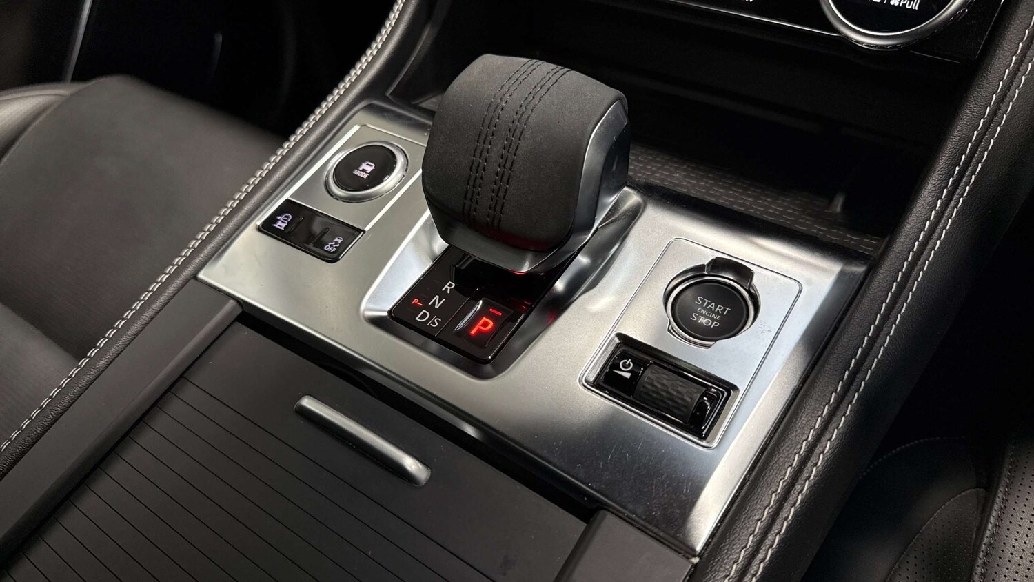 Used Jaguar F-Pace 2024 for sale - 77443325: Photo 13