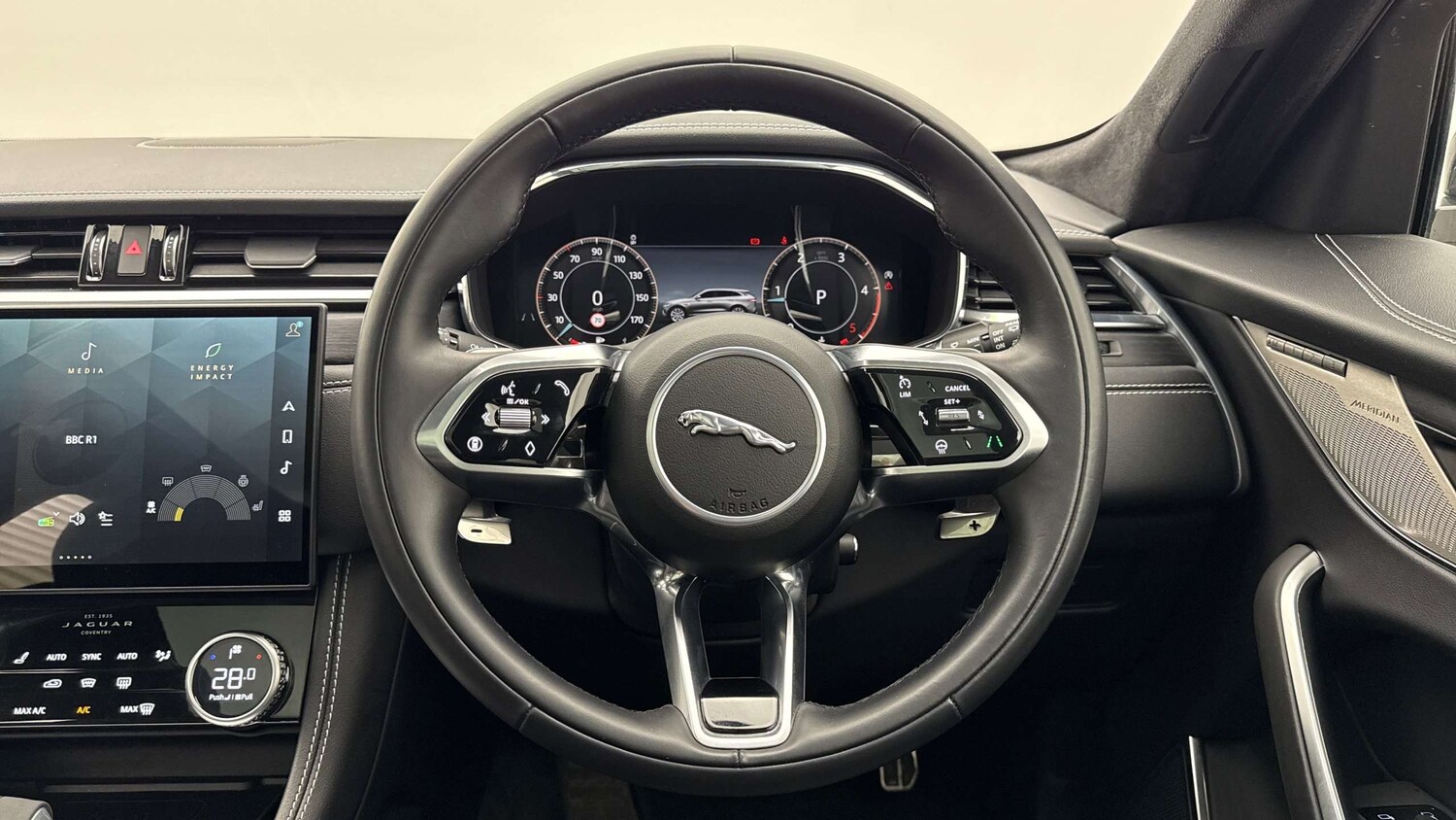 Used Jaguar F-Pace 2024 for sale - 77443325: Photo 15