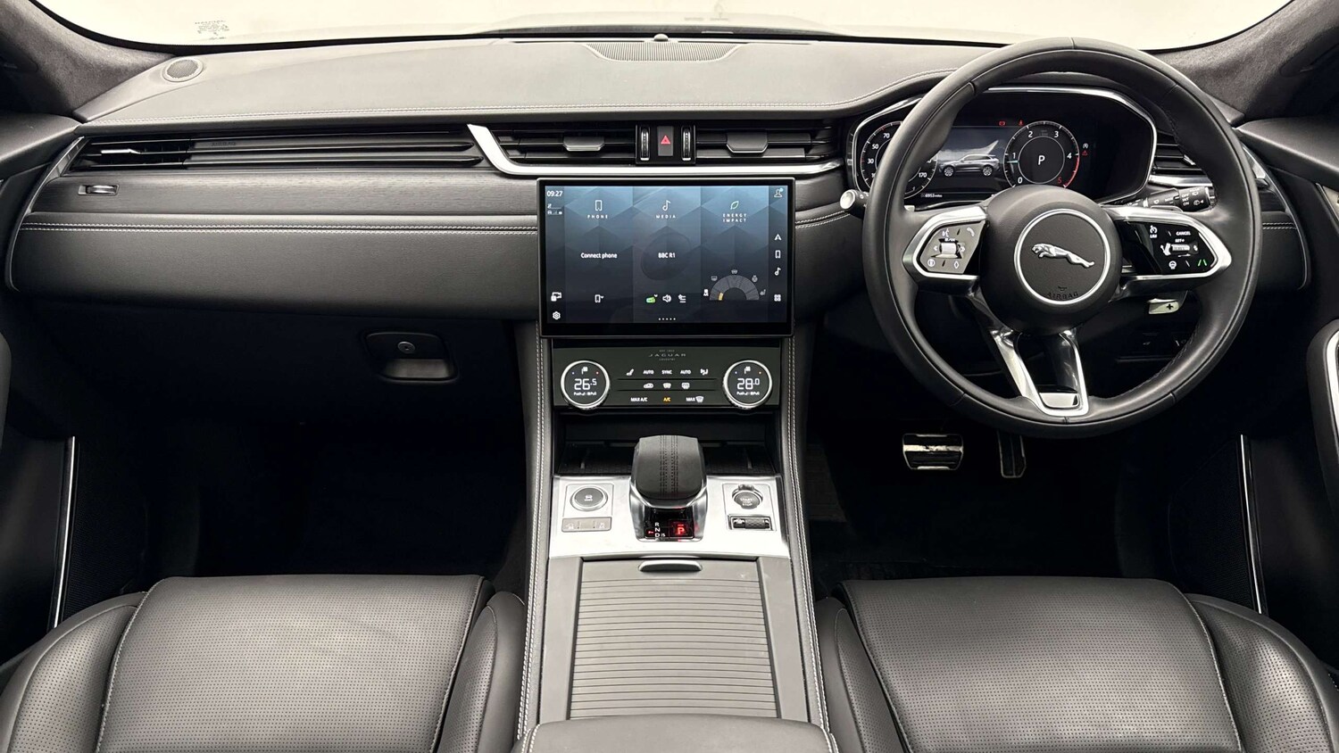 Used Jaguar F-Pace 2024 for sale - 77443325: Photo 9