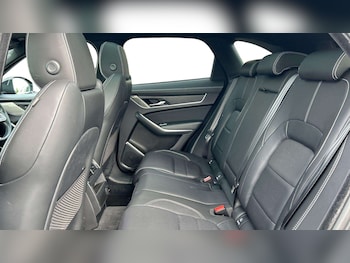 Used Jaguar F-Pace 2022 for sale - 78247802: Photo