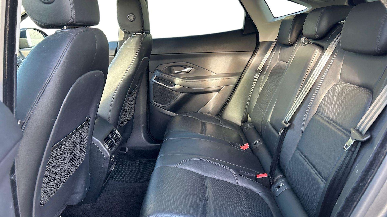 Used Jaguar E-Pace for sale - 76789167: Photo 4