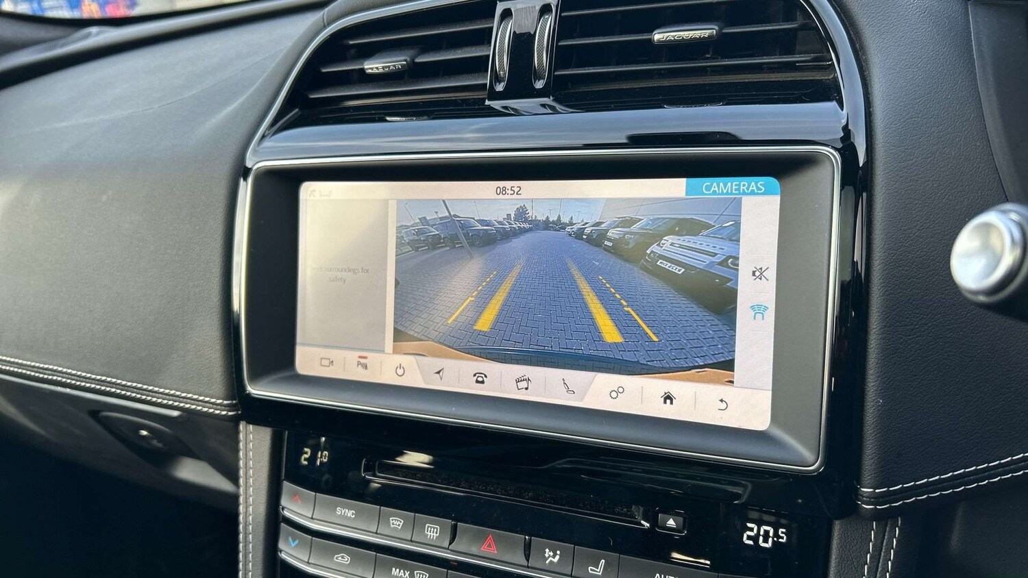 Used Jaguar F-Pace 2019 for sale - 78187861: Photo 12