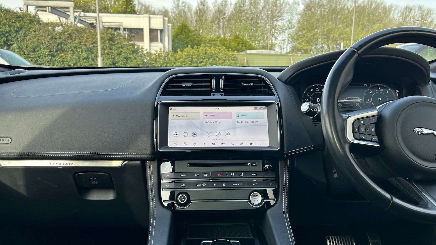 Used Jaguar F-Pace 2019 for sale - 78187861: Photo 14