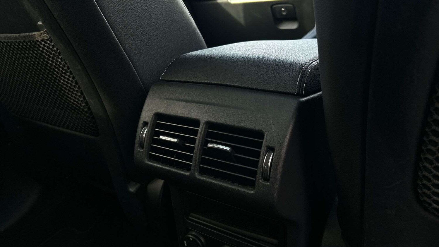 Used Jaguar F-Pace 2019 for sale - 78187861: Photo 18