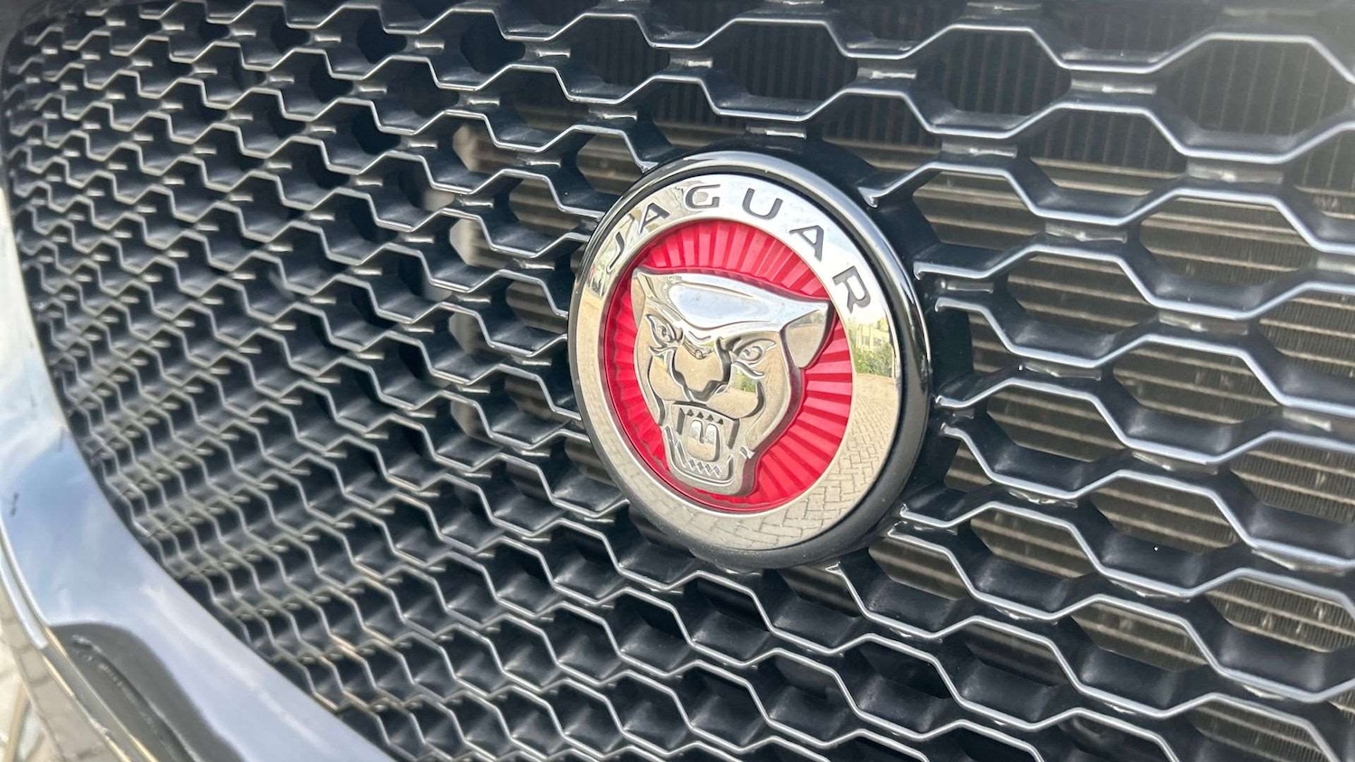 Used Jaguar F-Pace 2019 for sale - 78187861: Photo 27