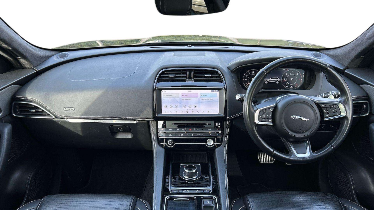 Used Jaguar F-Pace 2019 for sale - 78187861: Photo 9