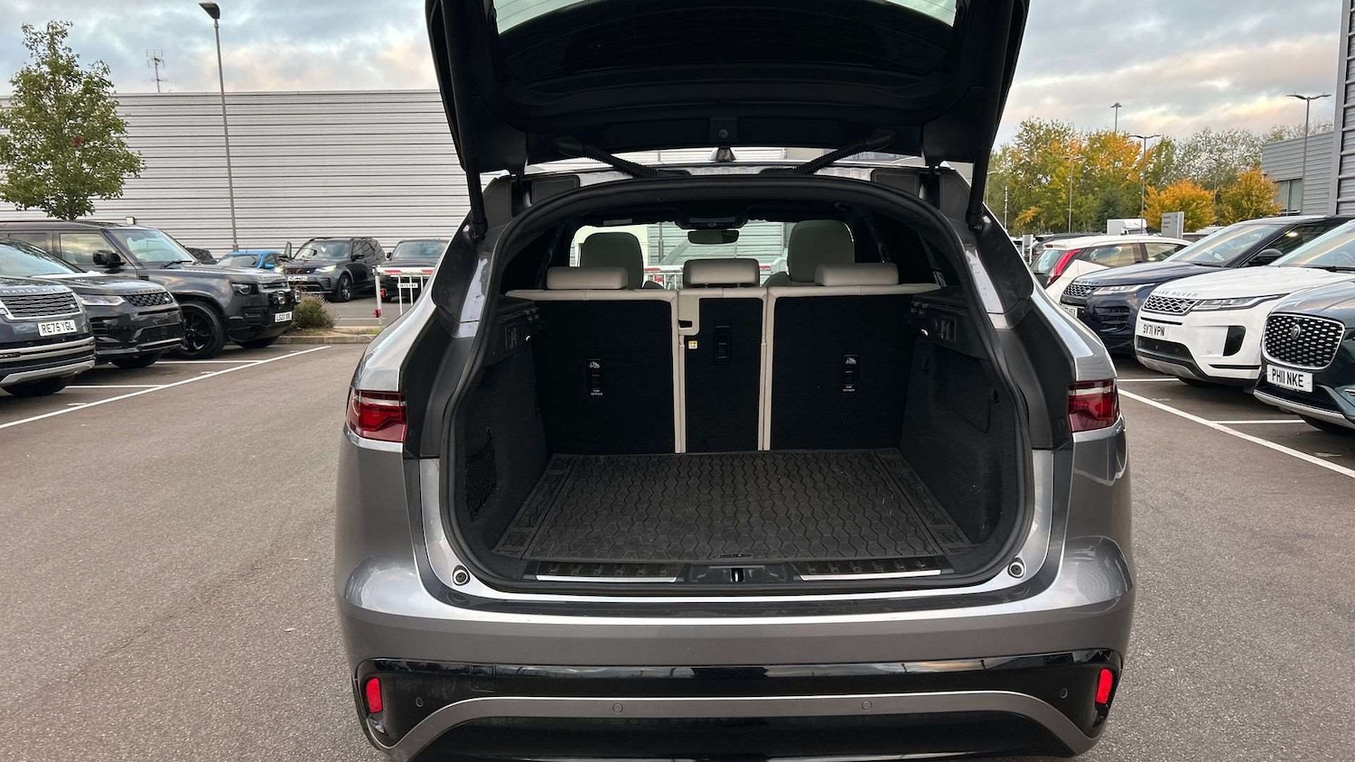 Used Jaguar F-Pace 2022 for sale - 76460215: Photo 10