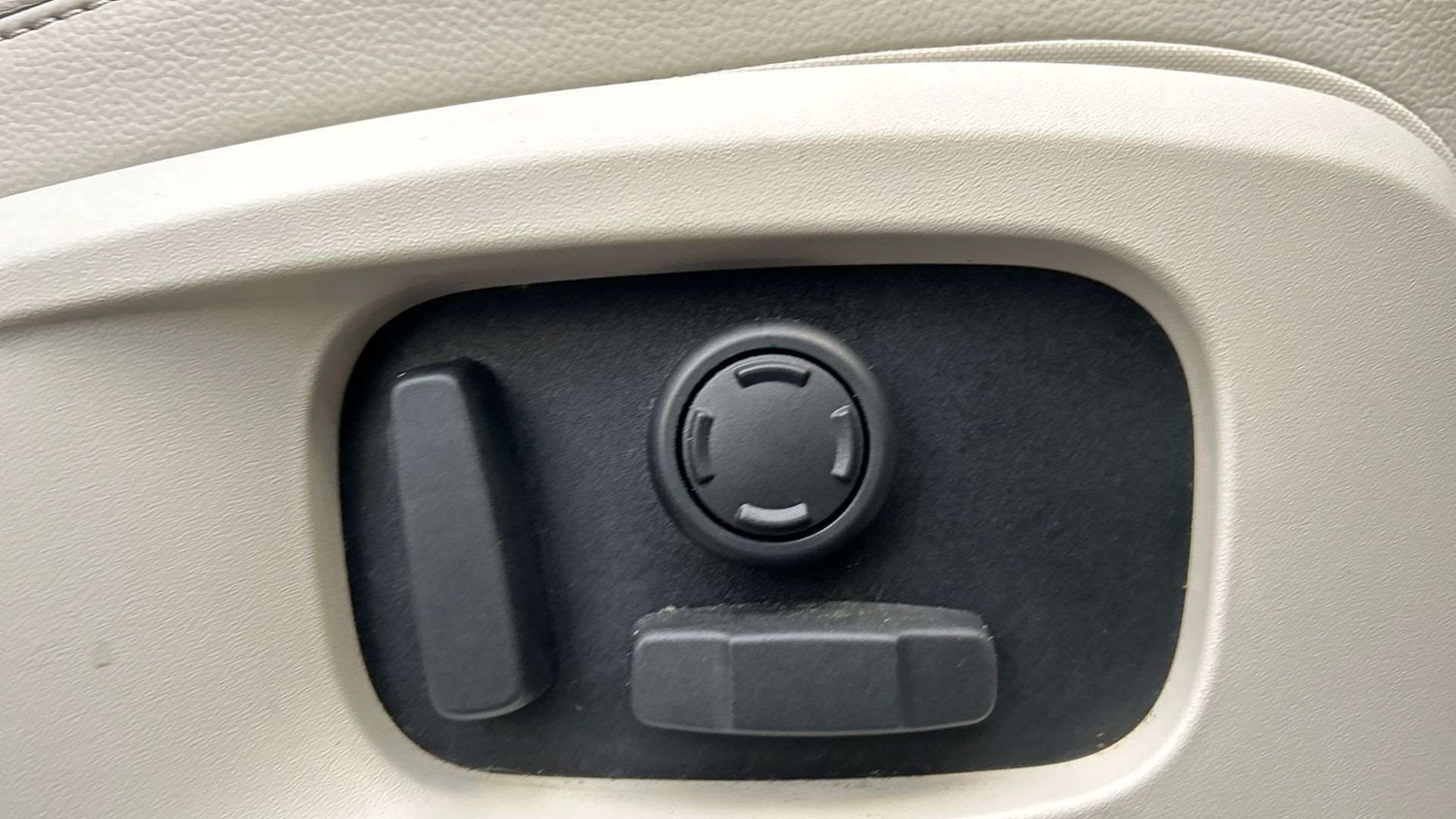 Used Jaguar F-Pace 2022 for sale - 76460215: Photo 23