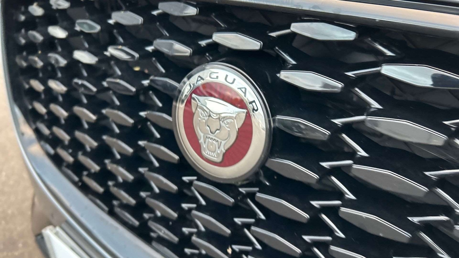 Used Jaguar F-Pace 2022 for sale - 76460215: Photo 24