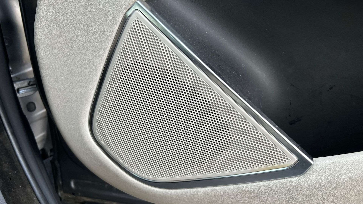 Used Jaguar F-Pace 2022 for sale - 76460215: Photo 35