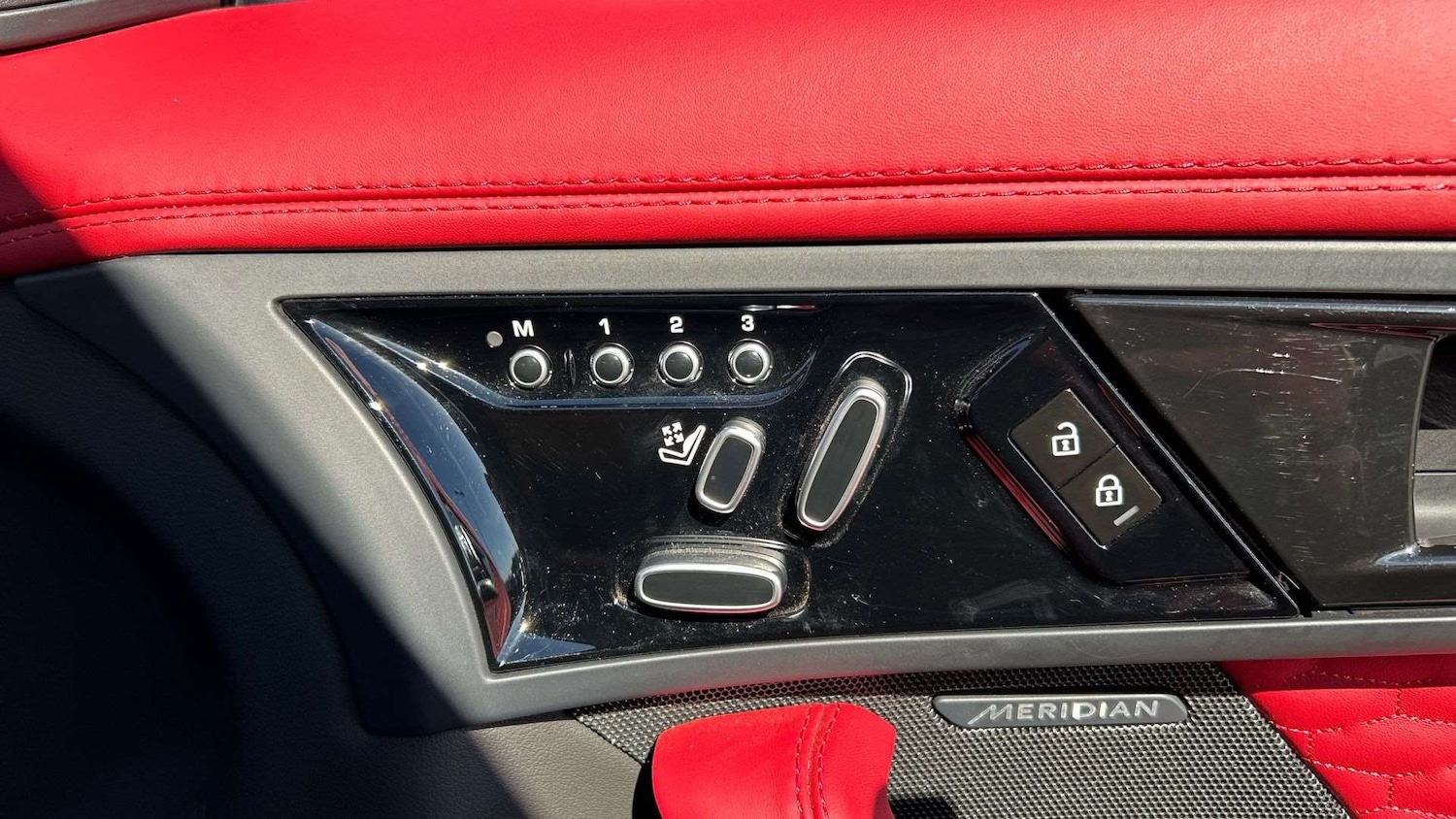 Used Jaguar F-Type 2023 for sale - 76459963: Photo 27