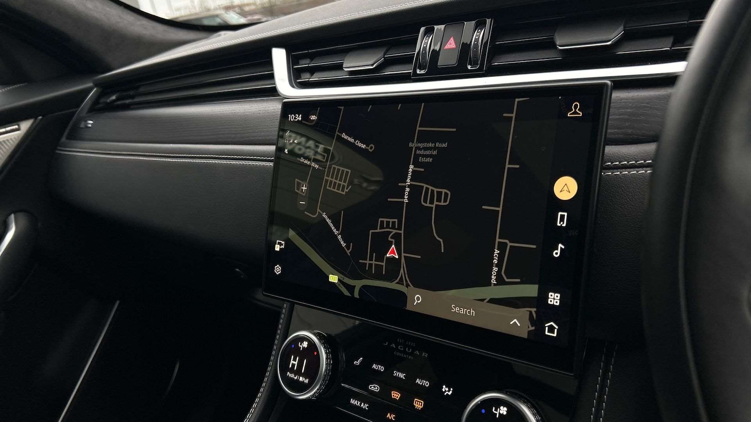 Used Jaguar F-Pace 2023 for sale - 76978896: Photo 11