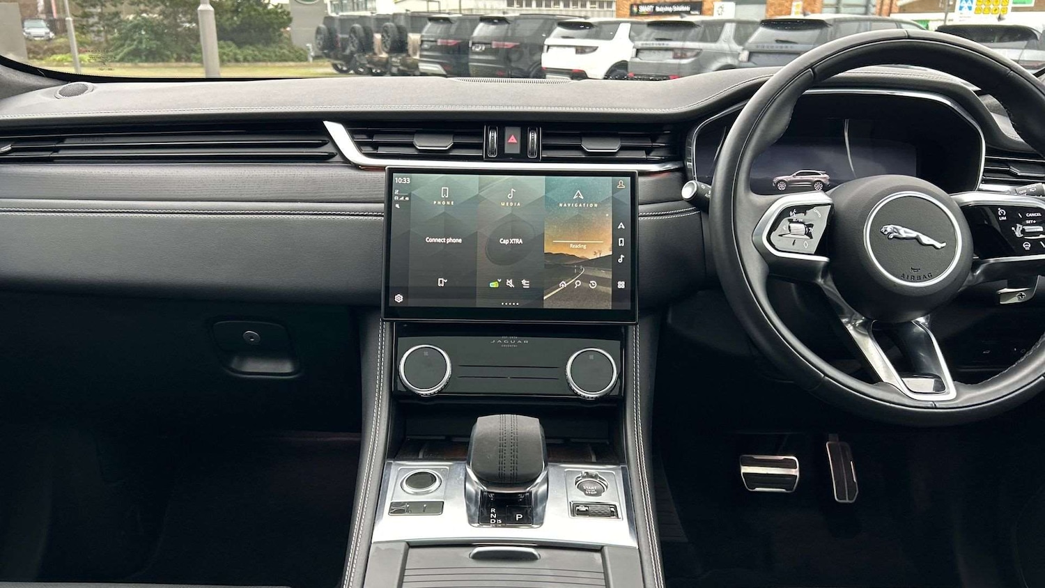 Used Jaguar F-Pace 2023 for sale - 76978896: Photo 14