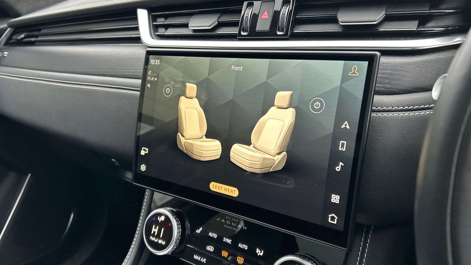 Used Jaguar F-Pace 2023 for sale - 76978896: Photo 30