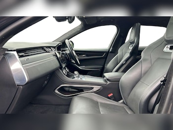 Used Jaguar F-Pace 2023 for sale - 76978896: Photo