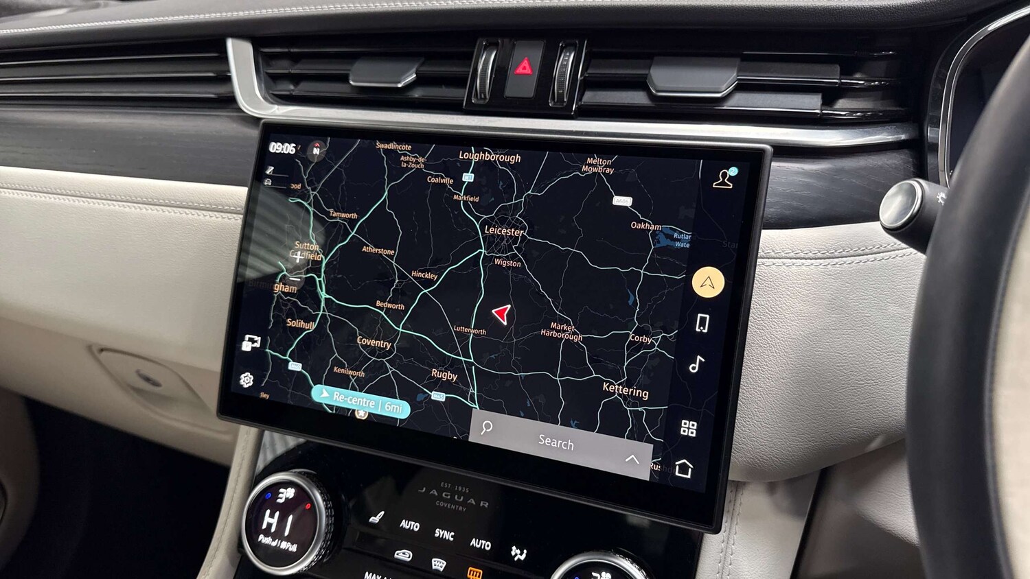 Used Jaguar F-Pace 2024 for sale - 77674684: Photo 11