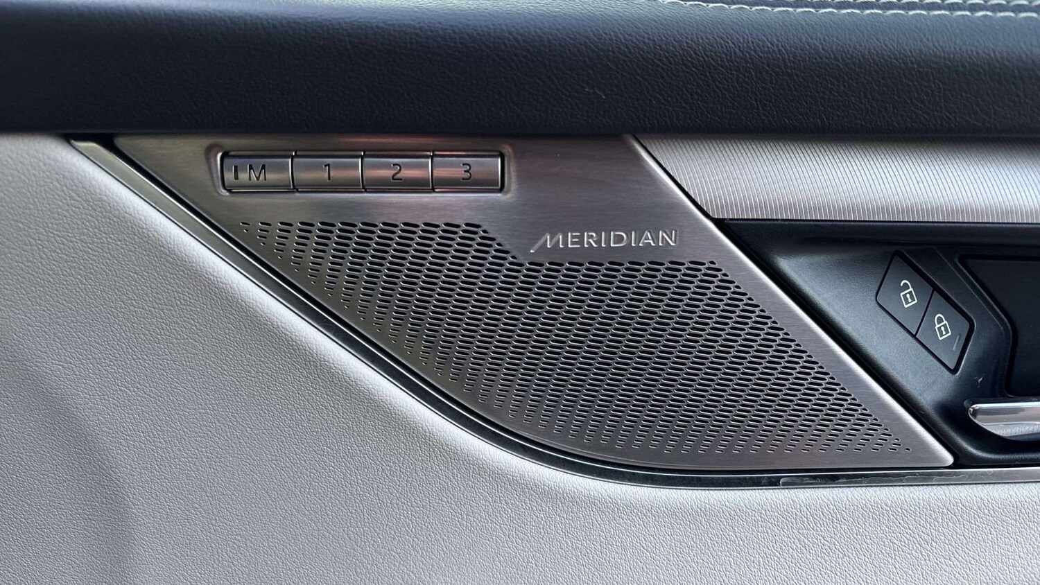 Used Jaguar F-Pace 2024 for sale - 77674684: Photo 28