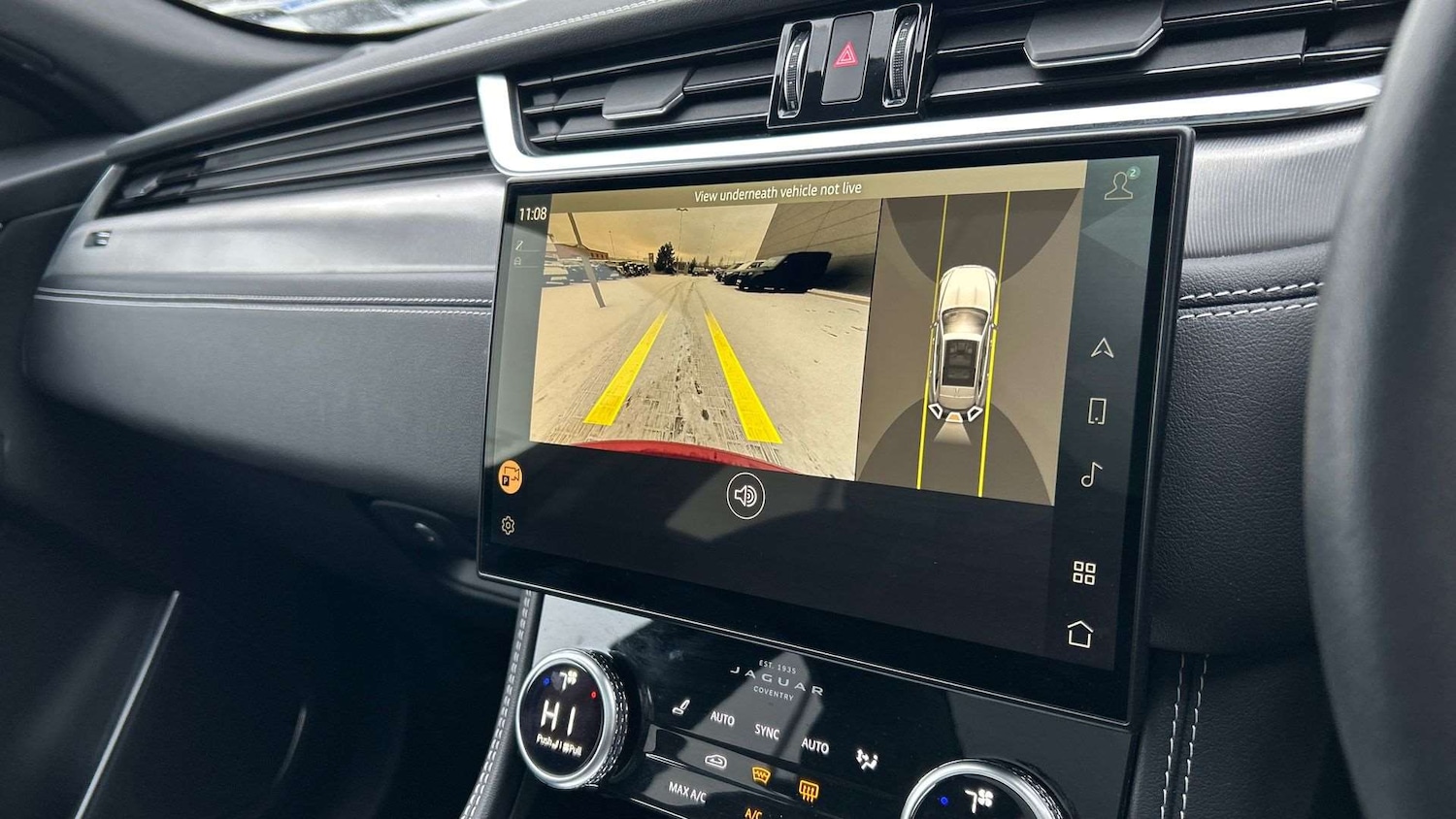 Used Jaguar F-Pace 2023 for sale - 77123344: Photo 12