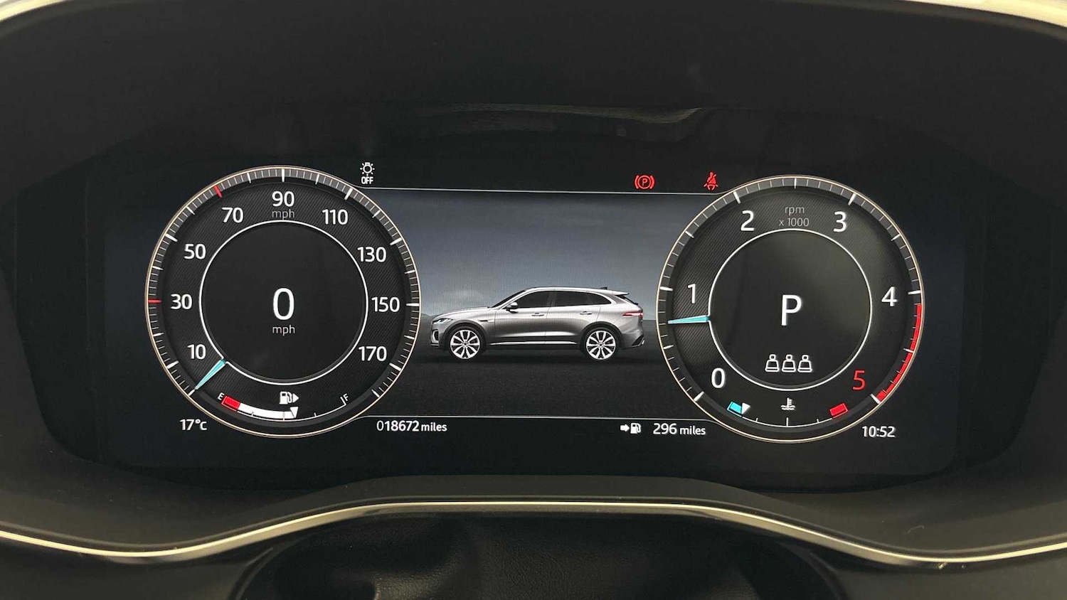 Used Jaguar F-Pace 2023 for sale - 76460176: Photo 16