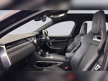 Used Jaguar F-Pace 2023 for sale - 76460176: Photo