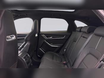 Used Jaguar F-Pace 2023 for sale - 76460176: Photo