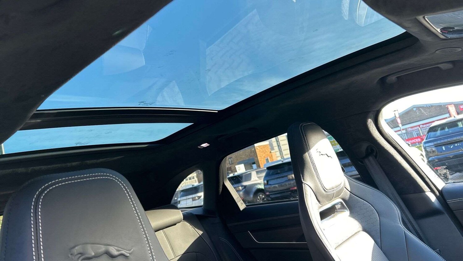 Used Jaguar F-Pace 2023 for sale - 77348074: Photo 22