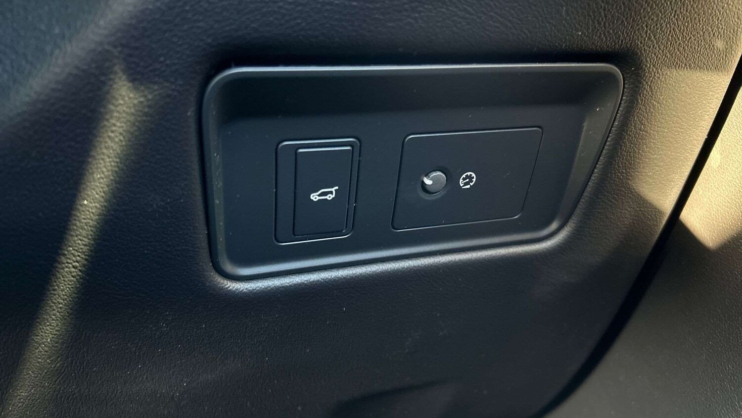 Used Jaguar F-Pace 2023 for sale - 77348074: Photo 34