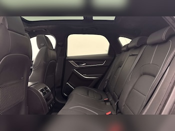 Used Jaguar F-Pace 2024 for sale - 78732378: Photo