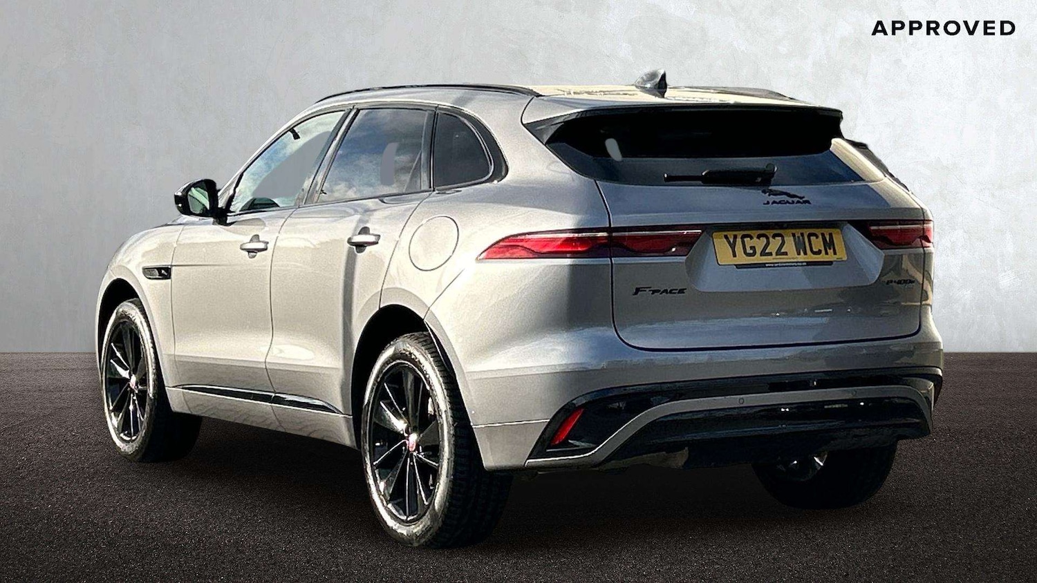 Used Jaguar F-Pace 2022 for sale - 77282052: Photo 2