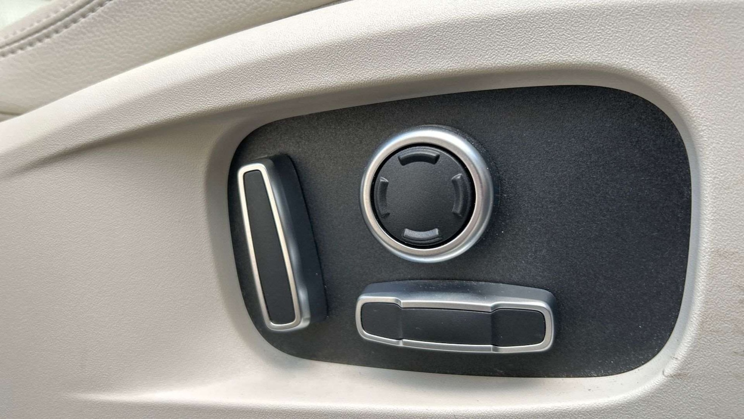 Used Jaguar F-Pace 2022 for sale - 77282052: Photo 23