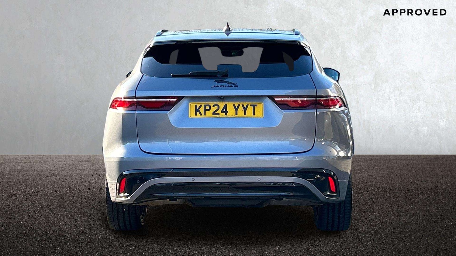 Used Jaguar F-Pace 2024 for sale - 77373927: Photo 6