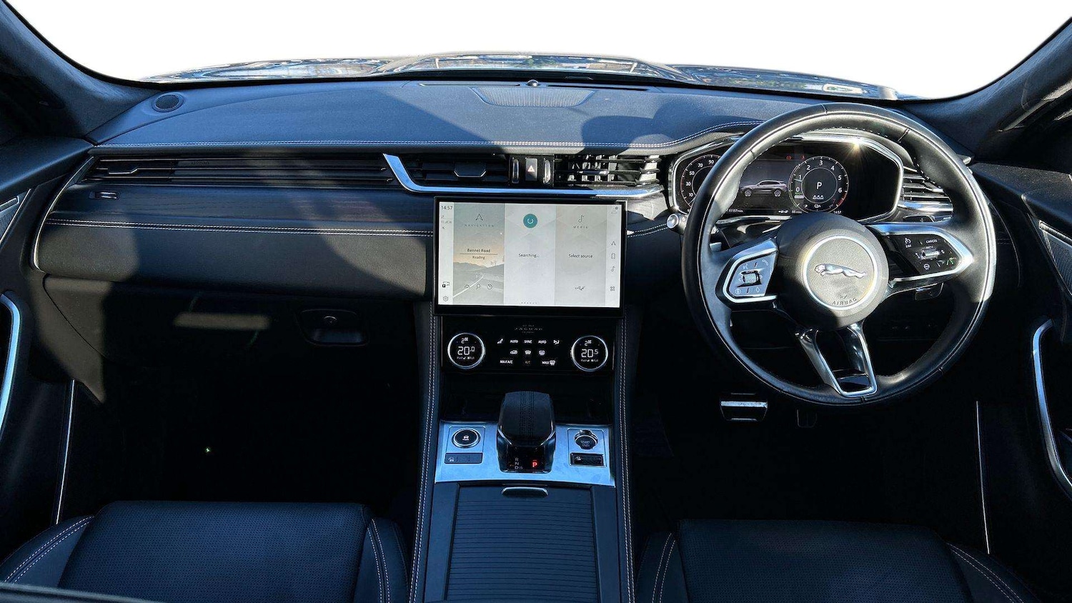 Used Jaguar F-Pace 2024 for sale - 77373927: Photo 9