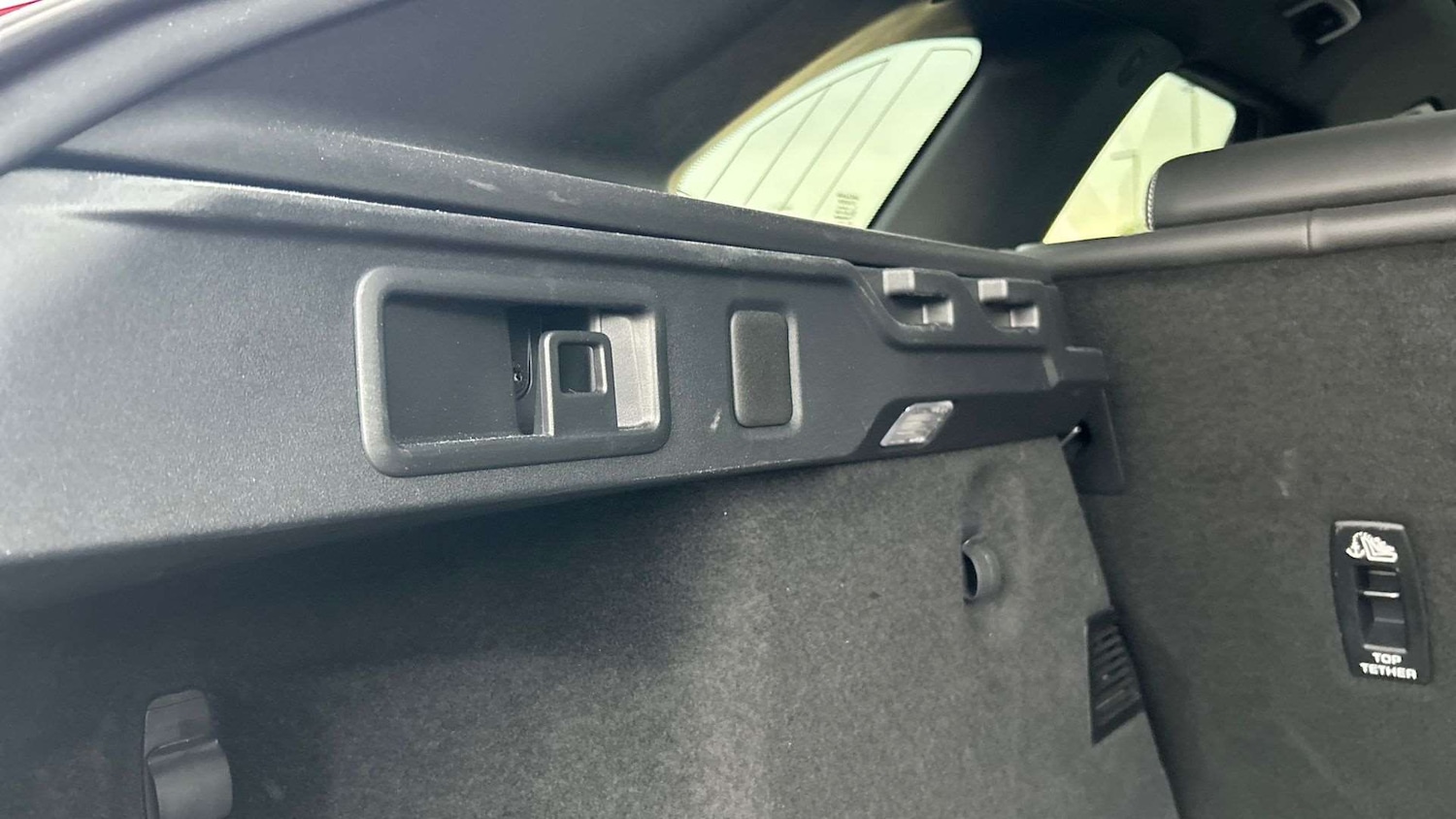 Used Jaguar F-Pace 2023 for sale - 76488105: Photo 28