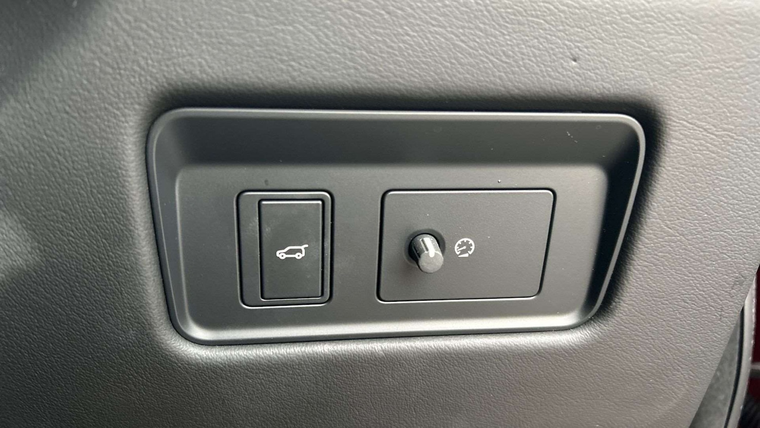 Used Jaguar F-Pace 2023 for sale - 76488105: Photo 34